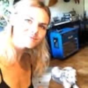 Meet your Posher, Annie